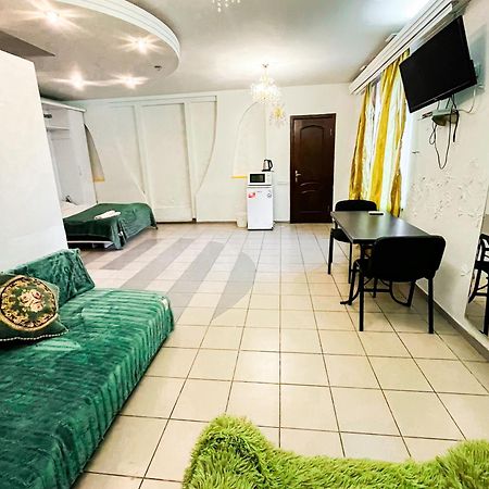 Studio Bucuresti Chişinau Exteriör bild